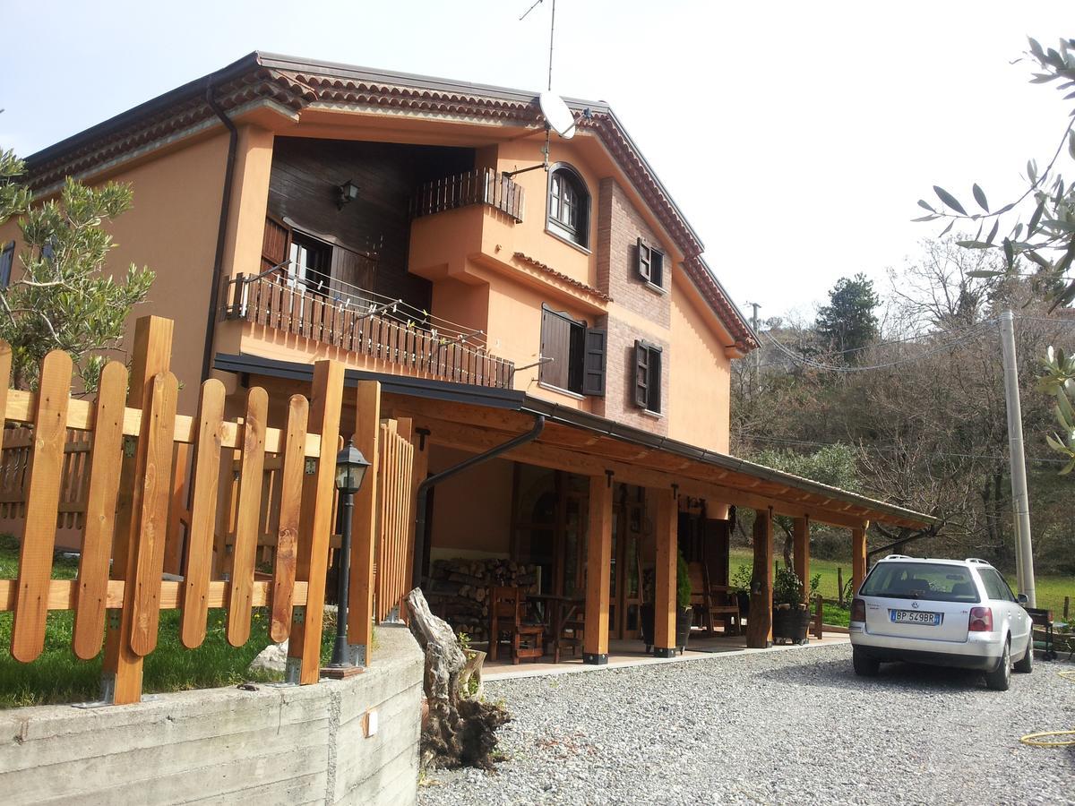 Le Chalet Del Pollino Rotonda Bagian luar foto