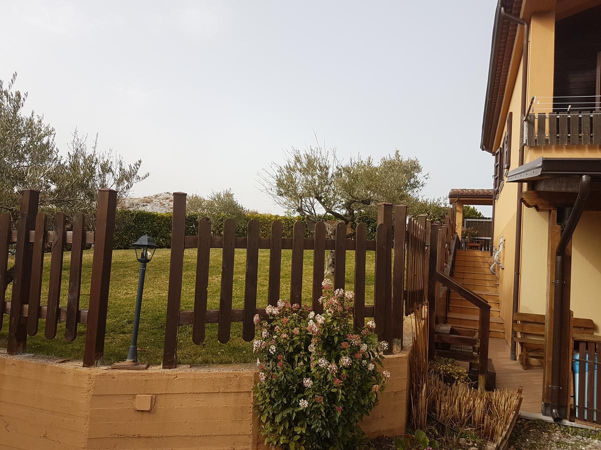 Le Chalet Del Pollino Rotonda Bagian luar foto