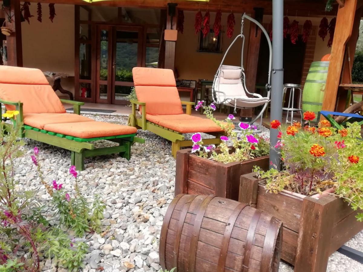 Le Chalet Del Pollino Rotonda Bagian luar foto